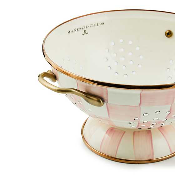 Rosy Check Large Colander