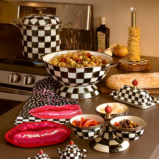 Courtly Check Enamel Everything Bowl