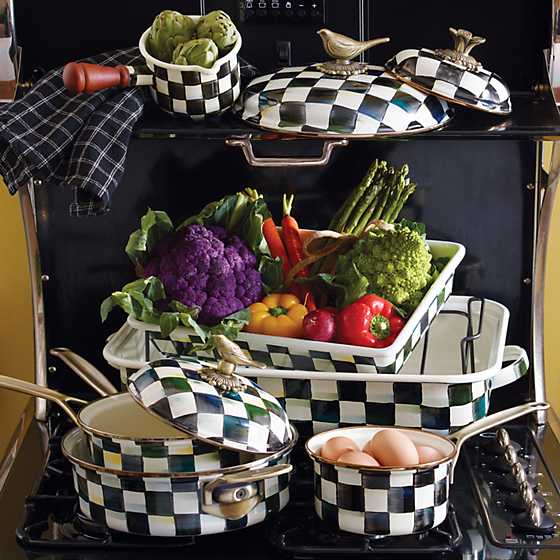 Courtly Check Enamel 2.5 Qt. Saucepan