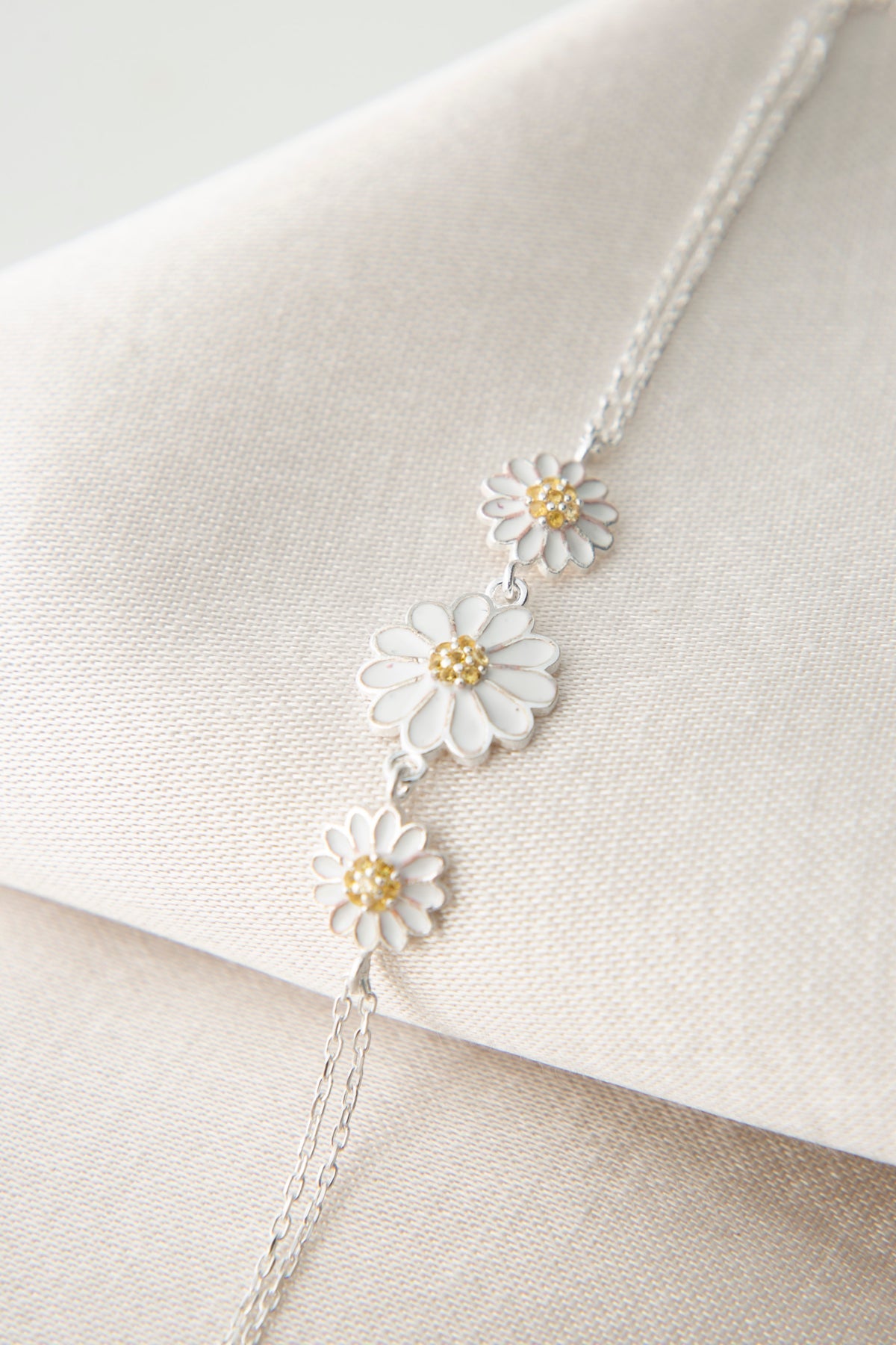 Women's 925 Sterling Silver Daisy Bracelet