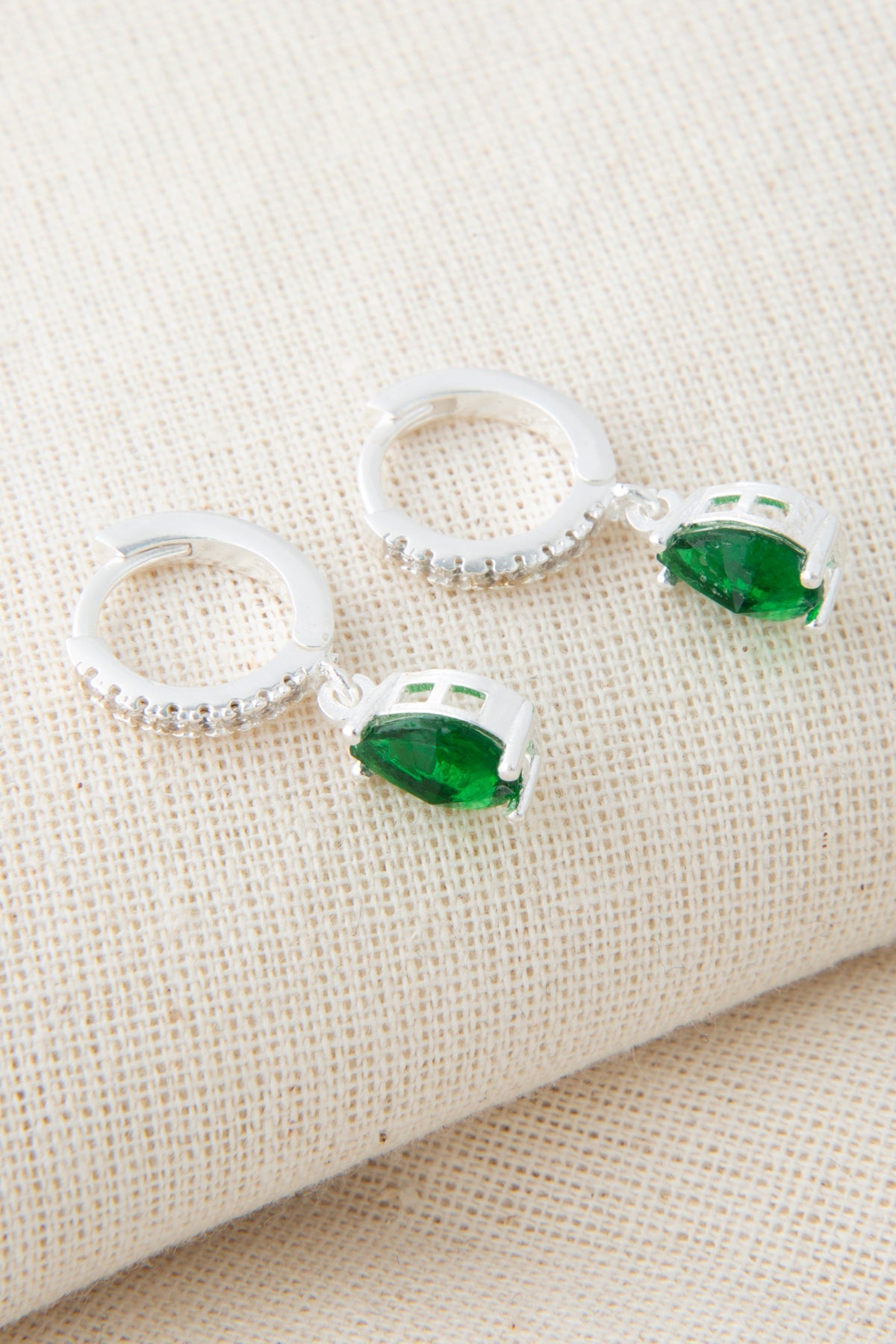 Women's Teardrop Earrings in 925 Sterling Silver