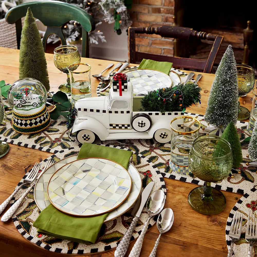 Farmhouse Special Delivery Snow Globe