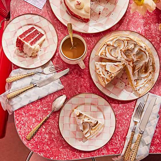 Rosy Check Salad/Dessert Plate