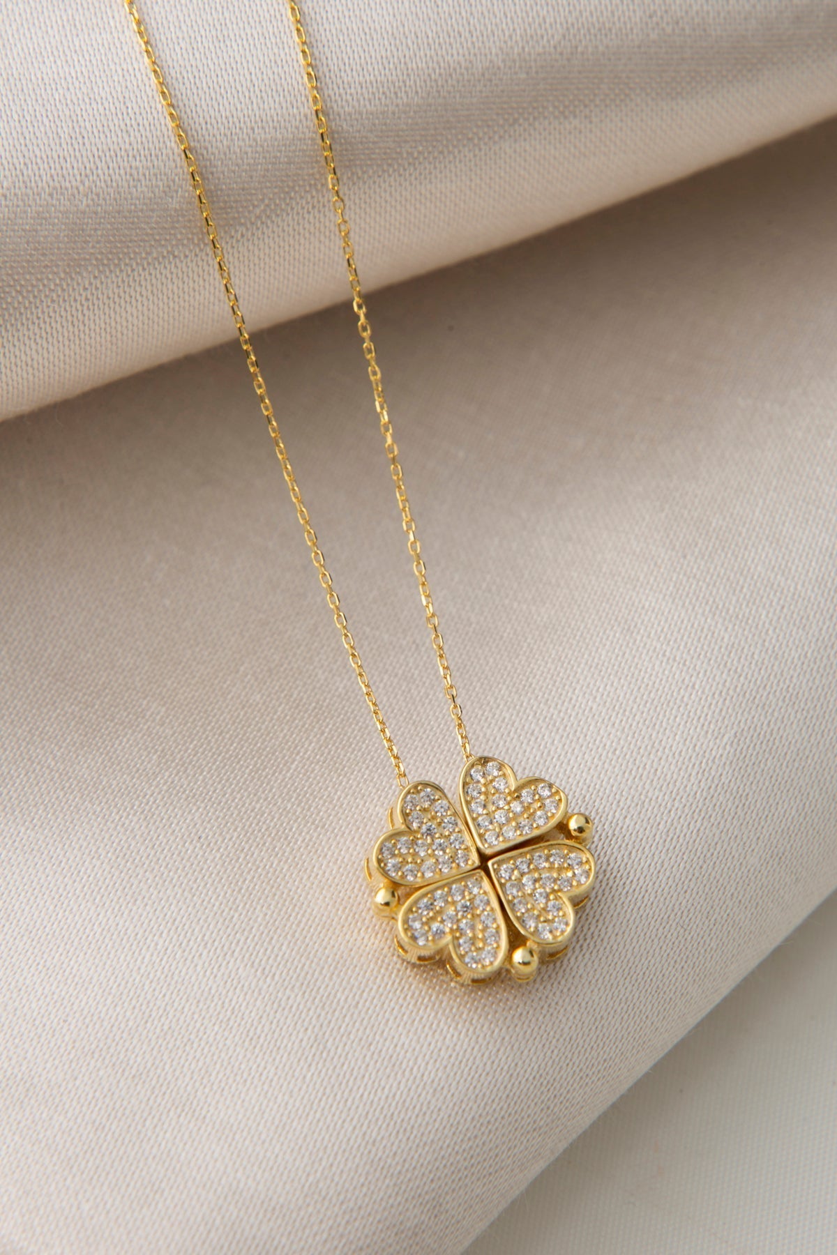 Women's Opening Heart Clover Model 925 Sterling Silver Necklace