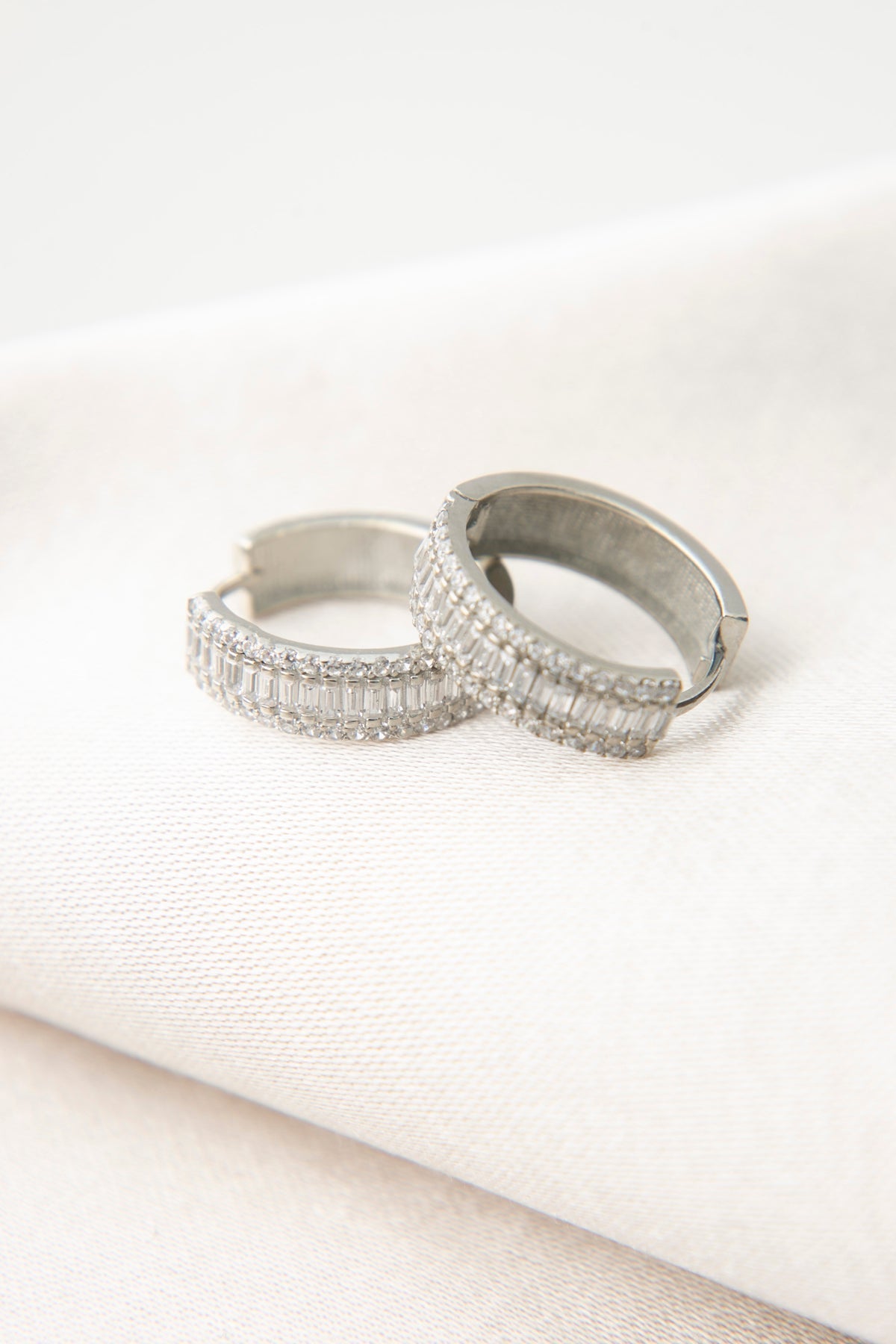 Women's Baguette Stone Hoop Model 925 Sterling Silver Earrings