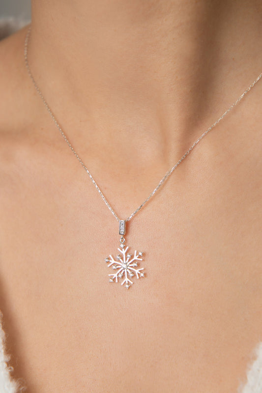 Wolesale Women's Snowflake Design 925 Sterling Silver Necklace