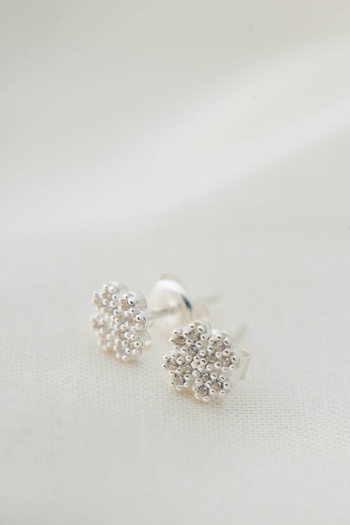 Women's Flower Model 925 Sterling Silver Earrings