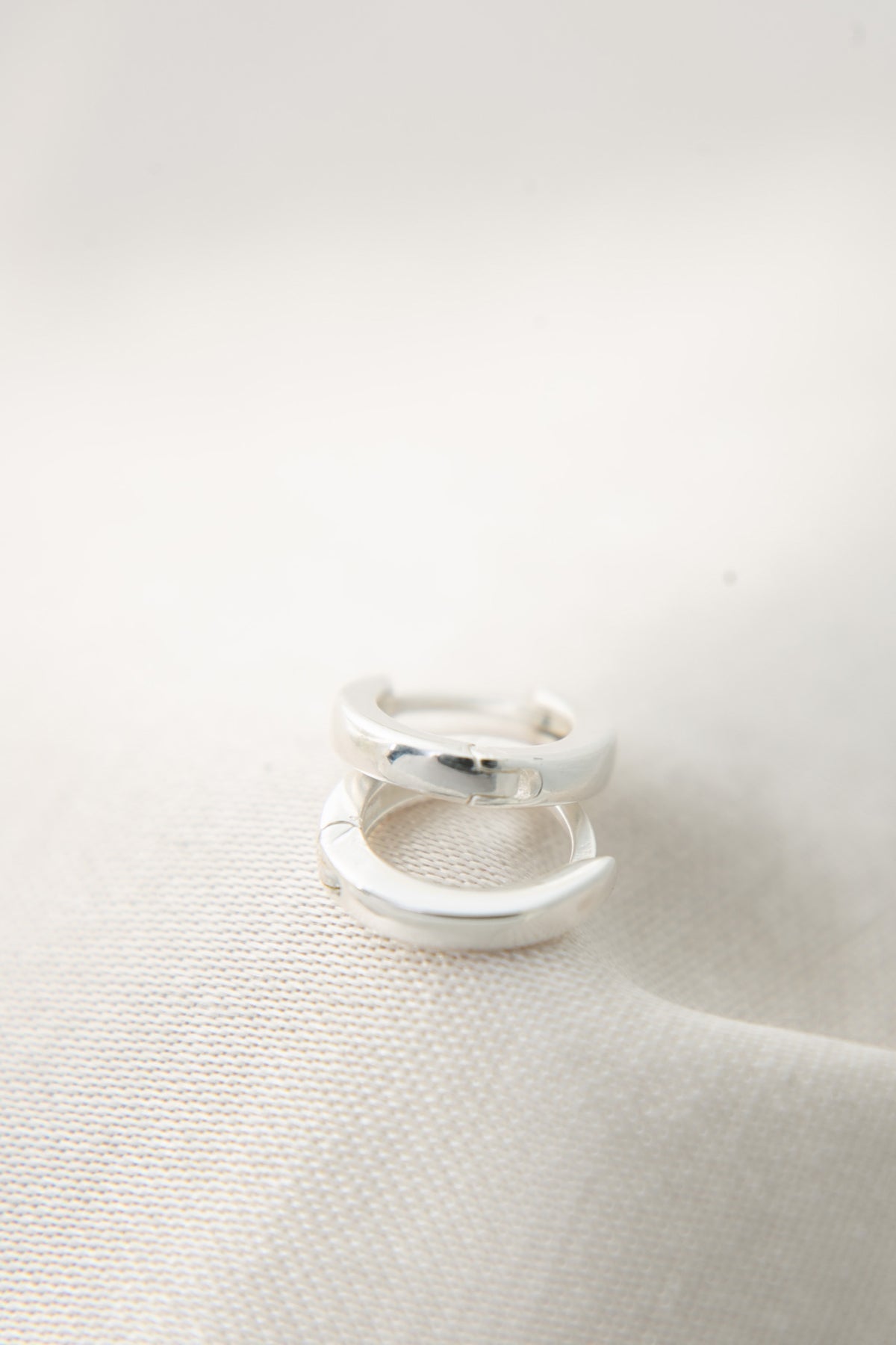 Women's Classic Hoop Earrings in 925 Sterling Silver