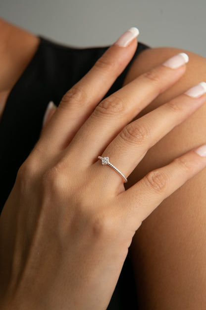 Women's Twist Design 925 Sterling Silver Ring