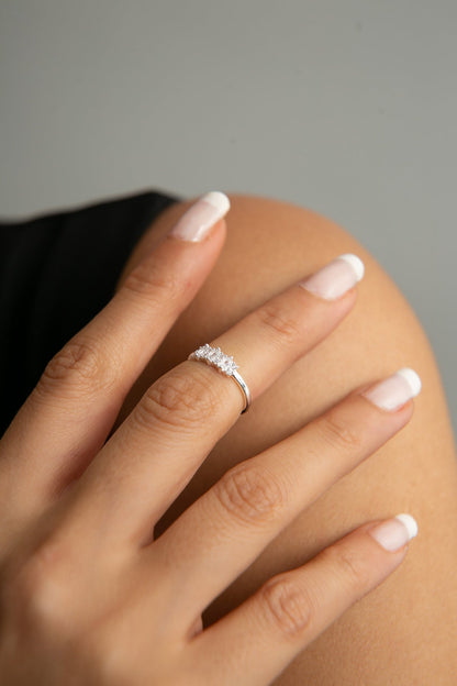 Women's Row Stone Detail 925 Sterling Silver Ring