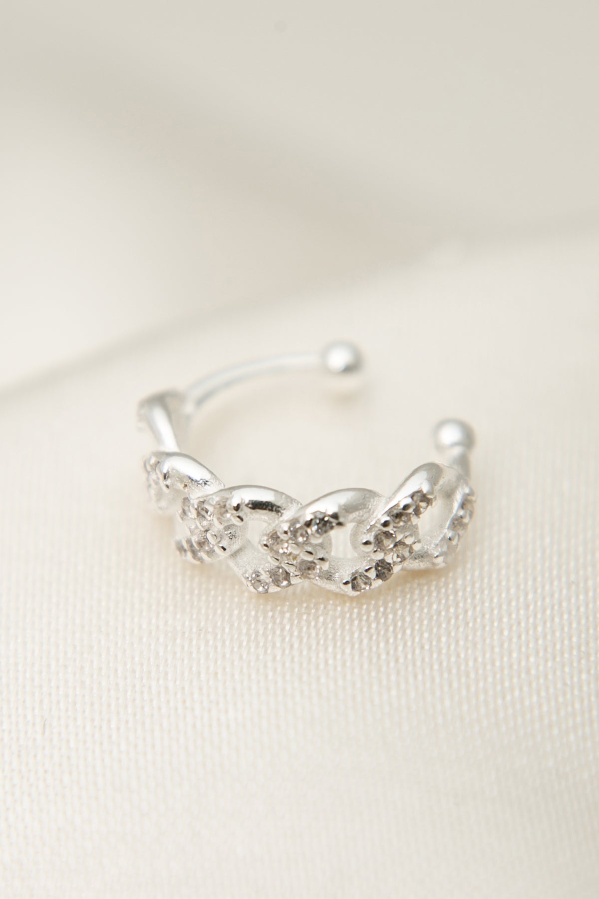 Women's 925 Sterling Silver Cartilage Earring with Gourmet Design