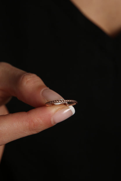 Women's Elegant Twisted Model 925 Sterling Silver Ring