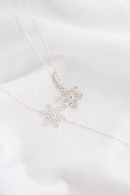 Women's 925 Sterling Silver Snowflake Pendant Necklace and Earrings Set