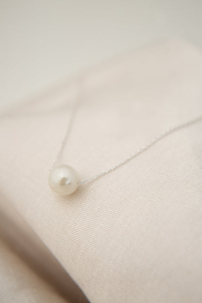 Women's Pearl Model 925 Sterling Silver Necklace