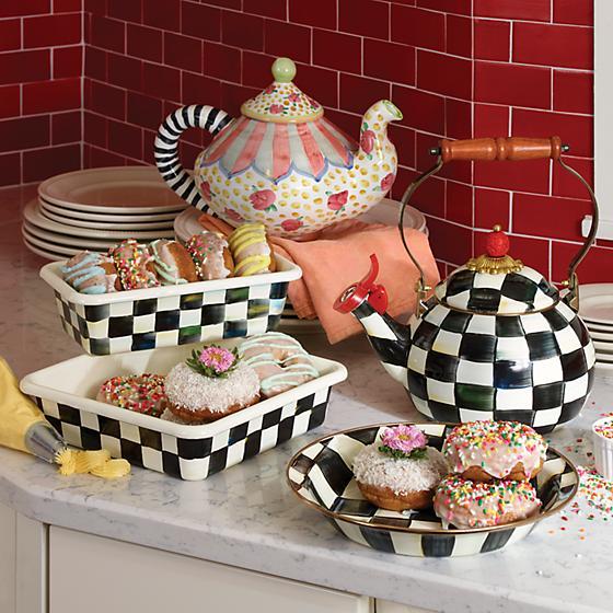 MacKenzie-Childs Courtly Check Enamel Baking Pan - 8 In. Kitchen Mackenzie Childs 